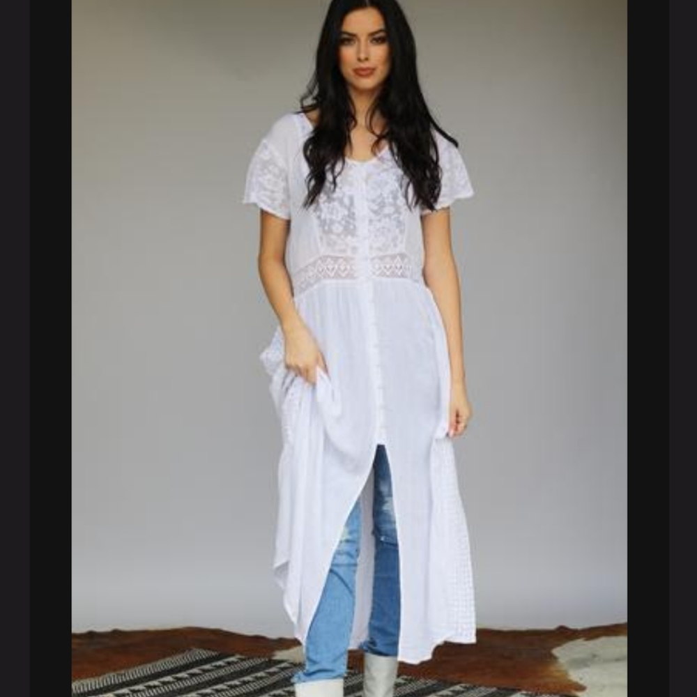 Sale 🎀 Ivory Crocket Duster